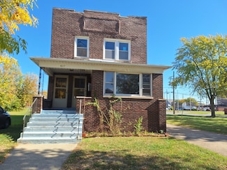 627 Douglas Ave, Calumet City, IL 60409