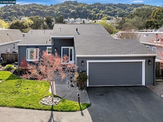 190 Cypress Point Way, Moraga, CA 94556