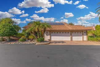 1363 Timberpond Dr, El Cajon, CA 92019