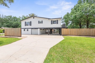 4802 Lafitte St, New Iberia, LA 70560