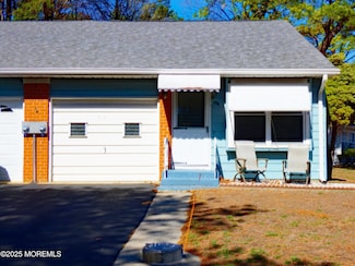 28 Monticello Dr Unit B, Manchester Township, NJ 08759