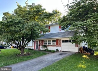 107 Sunset Ln, Beverly, NJ 08010