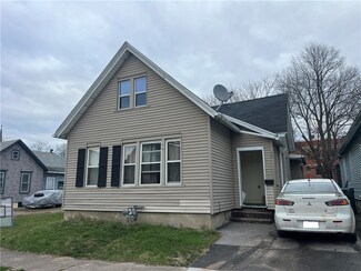 10 Princeton St, Rochester, NY 14605