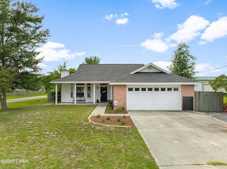1010 Delaware Ave, Lynn Haven, FL 32444