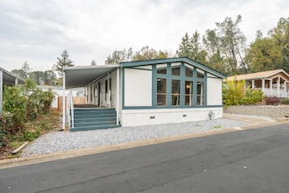 1350 Aztec Path, Redding, CA 96003