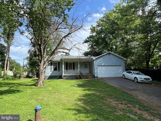 105 Panoramic View Ln, Front Royal, VA 22630