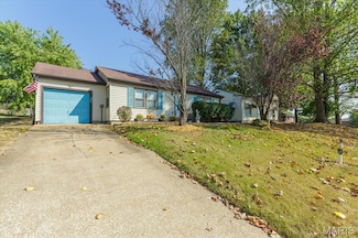 1611 E 5th St, Washington, MO 63090