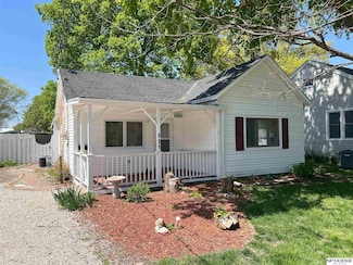 351 N 21st St, Blair, NE 68008