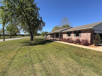 148 Meadow Brook Dr, Searcy, AR 72143