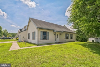 9 Adams St, Swedesboro, NJ 08085