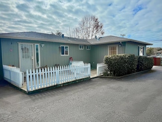1400 17th Ave, Santa Cruz, CA 95062