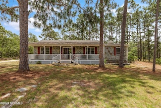 890 Cardinal Rd, Southport, NC 28461