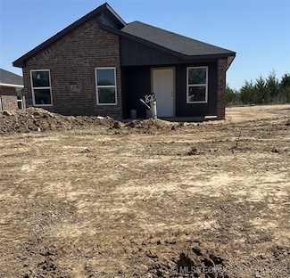 820 Elm St, Seminole, OK 74868