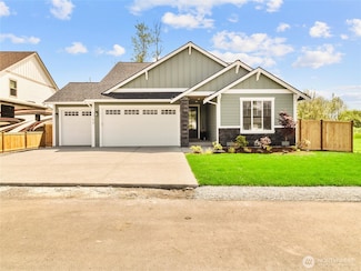 1759 Jenny Ln, Buckley, WA 98321