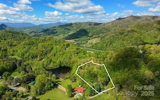 56 Hidden Valley Rd, Clyde, NC 28721