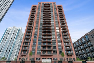 330 N Jefferson St Unit 706, Chicago, IL 60661