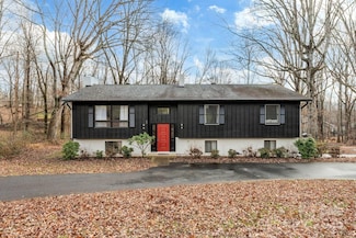 238 Ledbetter Rd, Arden, NC 28704