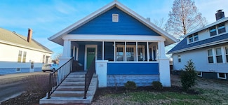 215 E 4th St, Mount Carmel, IL 62863