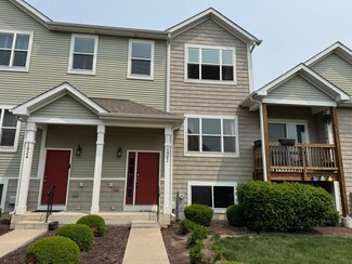 1922 Rena Ln, Yorkville, IL 60560