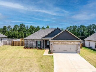 205 Tallahatchie Dr, Wetumpka, AL 36093