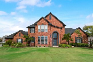 526 Hidden Lakes Blvd, Gunter, TX 75058
