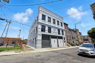 222 W 15th St, Cincinnati, OH 45202