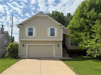 14235 W 155th St, Olathe, KS 66062