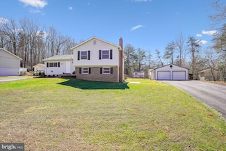 7337 Mariposa Dr, Manassas, VA 20112
