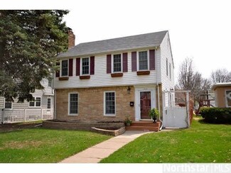 1442 1442 California Ave W, Falcon Heights, MN 55108