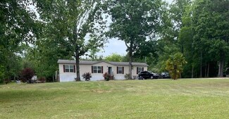 789 Potter Rd, Lancaster, SC 29720