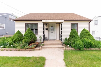 711 29th St, Rockford, IL 61108