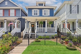 1507 W 22nd St, Houston, TX 77008