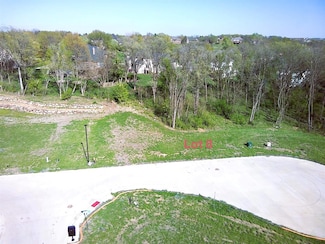 1122 S Wilder Place, West Des Moines, IA 50266