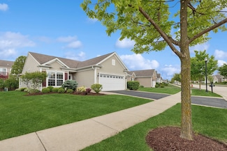 3421 Rockwell Cir, Mundelein, IL 60060
