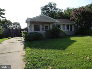 17 Deborah Ave, New Castle, DE 19720