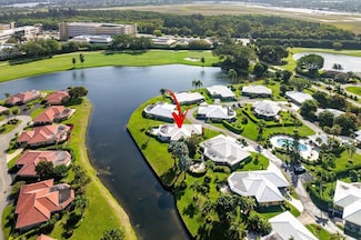 362 Yorktowne Cir, Lake Worth, FL 33462