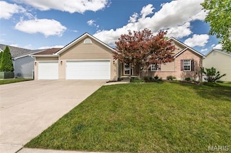 3908 Rocky Mound Dr, Wentzville, MO 63385