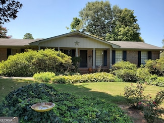 1753 Brenda Dr, Jonesboro, GA 30236