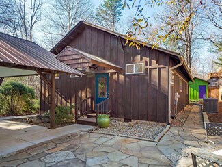 703 Azalea Ave, Black Mountain, NC 28711