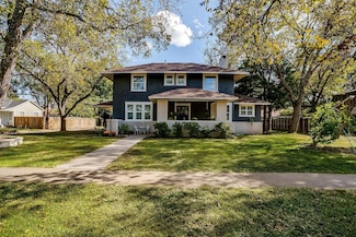 415 Featherston St, Cleburne, TX 76033