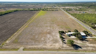 LOT 4 Fm 471, Natalia, TX 78059