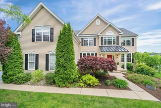 208 Honey Locust Dr, Avondale, PA 19311