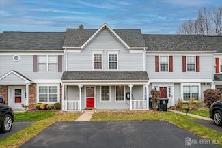 28 Cosgrove Ct, East Brunswick, NJ 08816