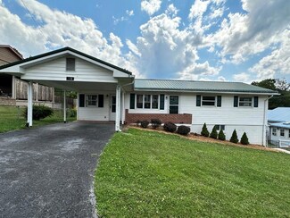 140 Winterhaven Ave, Princeton, WV 24739