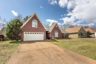 5583 Blocker St, Olive Branch, MS 38654