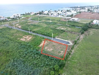 10 Mirador Del Cielo, Isabela, PR 00662