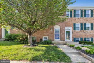 12104 Stallion Ct, Woodbridge, VA 22192