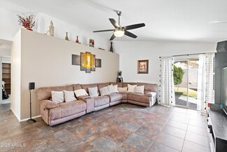 8828 E Des Moines St, Mesa, AZ 85207