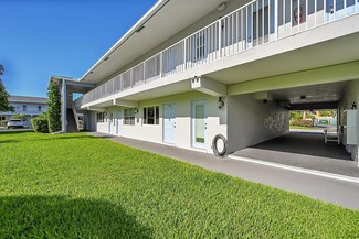 2110 NE 42nd St Unit 3B, Lighthouse Point, FL 33064