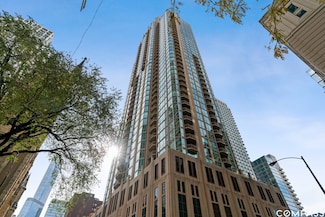 21 E Huron St Unit 3301, Chicago, IL 60611